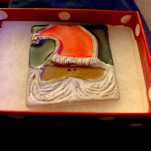 Santa broach